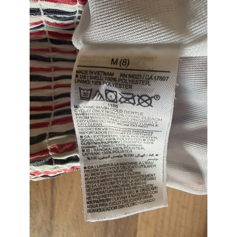 Old Navy Boys Medium 8 Red White Navy Striped Seersucker Swim Trunks Shorts